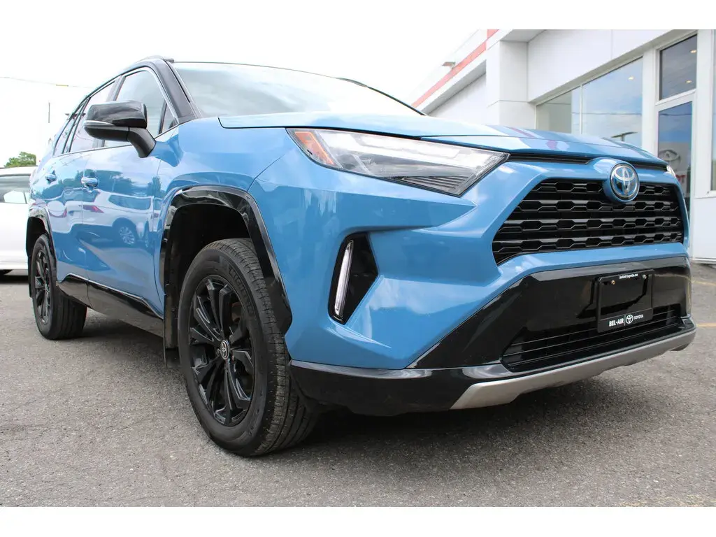 2023 Toyota RAV4 Hybrid XSE | AWD | Heated Seats & Steering Wheel