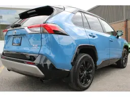 2023 Toyota RAV4 Hybrid XSE | AWD | Heated Seats & Steering Wheel